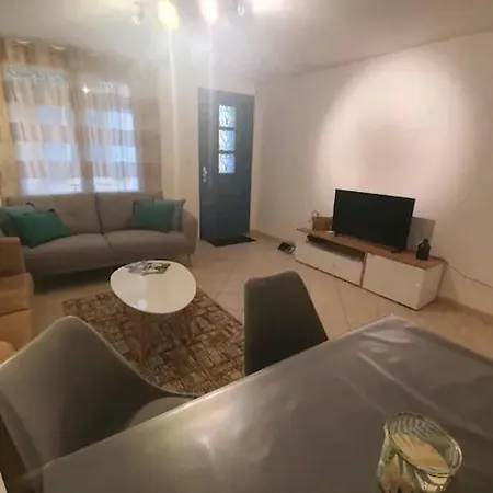 La Montille Holiday home Arles